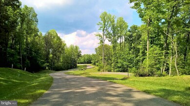 1899 Forgotten Trail, Prince Frederick, MD 20678 - photo 2