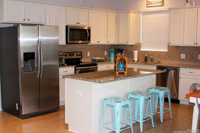 10110 Round Ridge, San Antonio, TX 78254 - photo 5