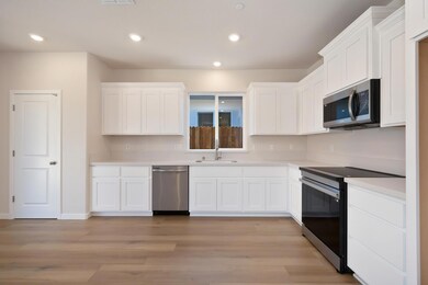 1089 Mallory Ridge St, Roseville, CA 95747 - photo 5