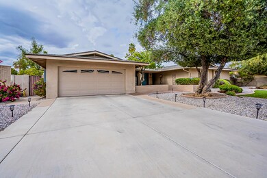 2738 S Cholla Cir, Mesa, AZ 85202 - photo 4