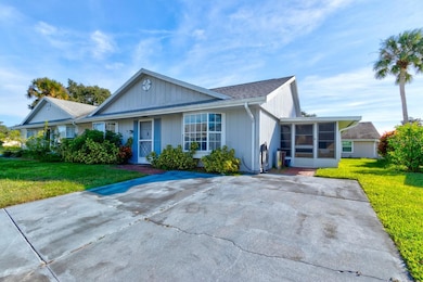 9 Par Dr, New Smyrna Beach, FL 32168 - photo 2