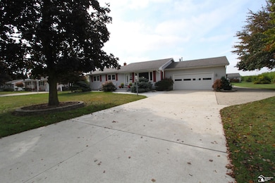 4833 Stadler Rd, Monroe, MI 48162 - photo 2