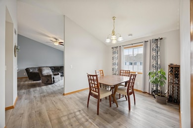 15356 Floret Way, Apple Valley, MN 55124 - photo 5