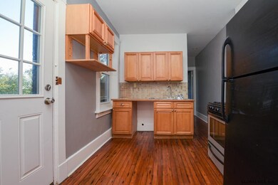 7 Wilbur St unit 2, Albany, NY 12202 - photo 6