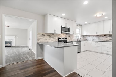 10104 Cambridge Ave, Kansas City, MO 64134 - photo 7