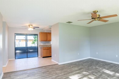 636SwCurtis-3