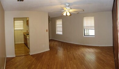 1881 Nekoma Ct unit D, Tallahassee, FL 32304 - photo 3