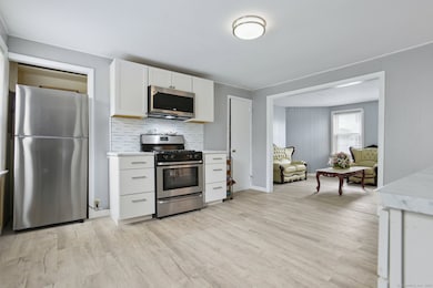 8 3rd St unit 10, Norwich, CT 06360 - photo 7