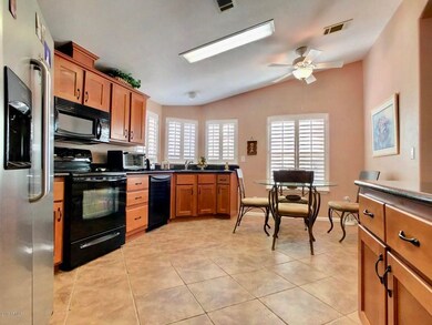 Kitchen Dining Area