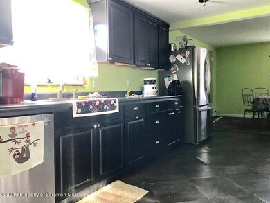 232 Pine St, Old Forge, PA 18518 - photo 4