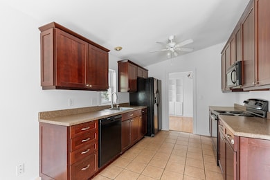 17-50LimerockSt-Camden-KS