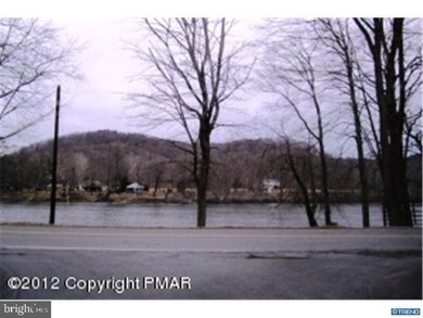 72 Meadow Dr, Mount Bethel, PA 18343 - photo 7