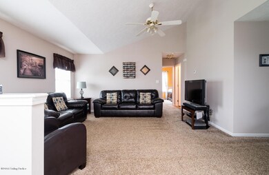 184 Aulbern Dr W, Mount Washington, KY 40047 - photo 4