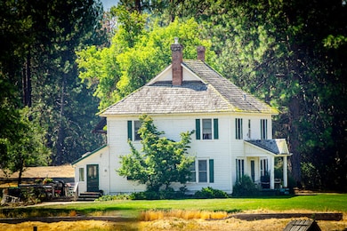 16799 Hwy 66