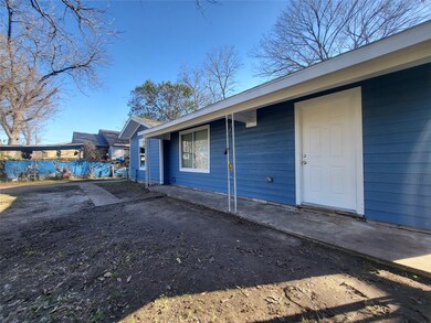 2712 Woodard St, Houston, TX 77026 - photo 3