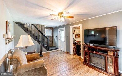 362 Fricks Lock Rd, Pottstown, PA 19465 - photo 3