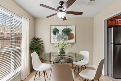Breakfast/dining room (virtually staged)