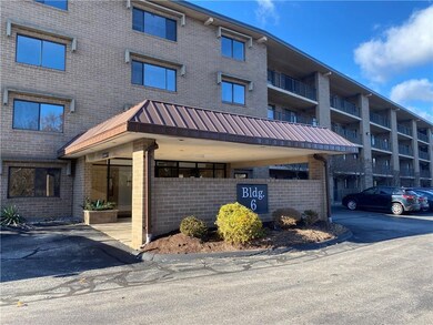 650 E Greenwich Ave unit 6-111, West Warwick, RI 02893 - photo 4