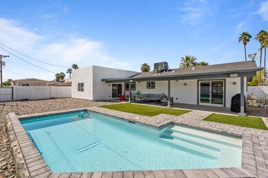 8347 E Montecito Ave (35)