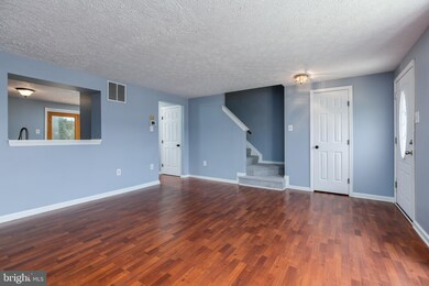 1227 Valley Leaf Ct, Edgewood, MD 21040 - photo 4