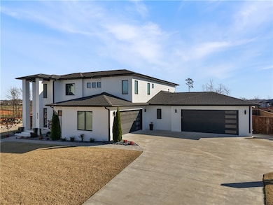 8416 W Pepper Grass Path, Bentonville, AR 72713 - photo 2