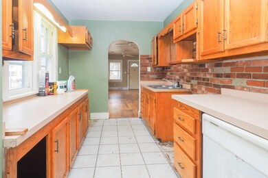 160 North Wabas Ave.-106