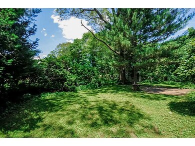 75 Putnam St, Warwick, RI 02888 - photo 5