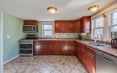 5 Sargent St, Allenstown, NH 03275 - photo 6