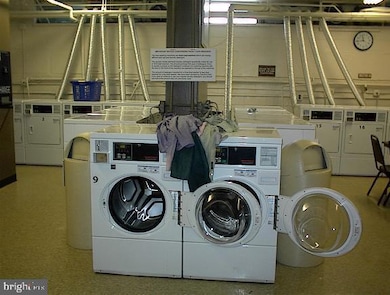 Radnor House unit 920, Bryn Mawr, PA 19010 - photo 5