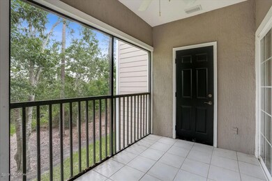 04-Balcony