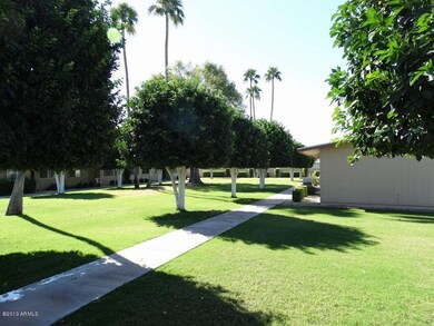 10860 W Santa fe Dr unit 55, Sun City, AZ 85351 - photo 3