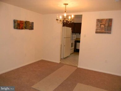 16033 Dorset Rd, Laurel, MD 20707 - photo 6