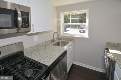 2237 Farrington Ave unit 102, Alexandria, VA 22303 - photo 6