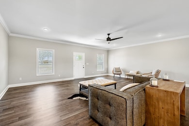 7050 Hilham Rd, Cookeville, TN 38506 - photo 7