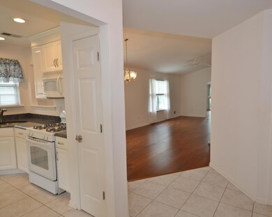 2406 Torrington Dr, Toms River, NJ 08755 - photo 5
