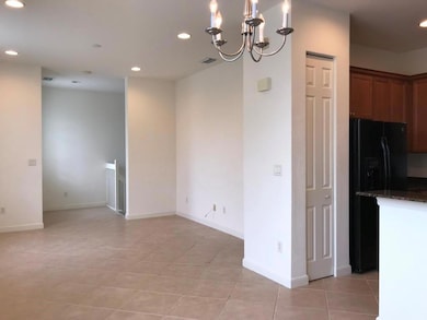 661 Corte Madera Ln unit 6, West Palm Beach, FL 33401 - photo 5