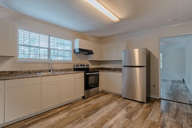 309 Brooker Dr, Dalton, GA 30721 - photo 3