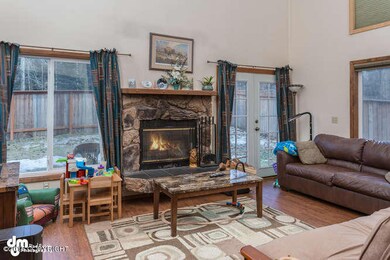 7024 Cape Lisburne Loop-small-003-Living