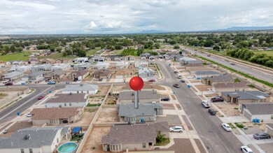 11605 Norman Montion St, Socorro, TX 79927 - photo 4