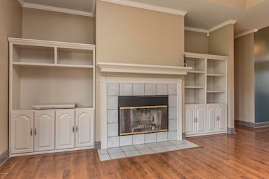 Living Room 4