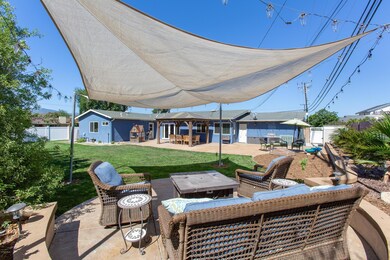 1374 Warwick Ave - HsHProd-32