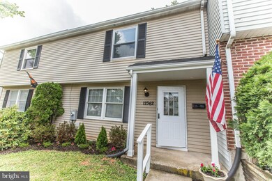 12362 Bonfire Dr, Reisterstown, MD 21136 - photo 2