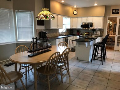 471 Hemlock Ln, Nazareth, PA 18064 - photo 4