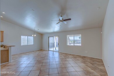 601 W Sulleys Pl__035