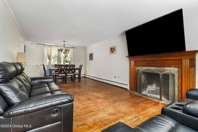 16 Christina Ct, Saratoga Springs, NY 12866 - photo 4