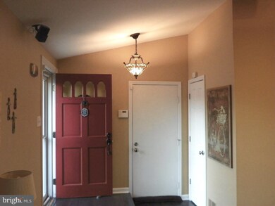 13305 Neerwinder Place, Germantown, MD 20874 - photo 2