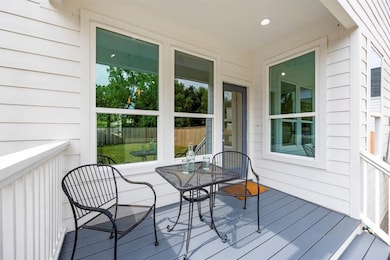 6832 Morrow St unit B, Houston, TX 77091 - photo 3