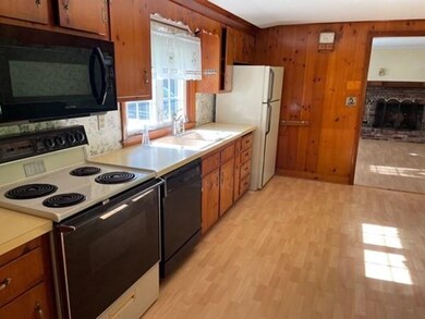 45 Riverside Dr, Wrentham, MA 02093 - photo 3