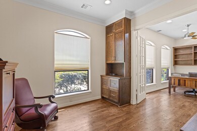 3731 S Macgregor Way, Houston, TX 77021 - photo 7