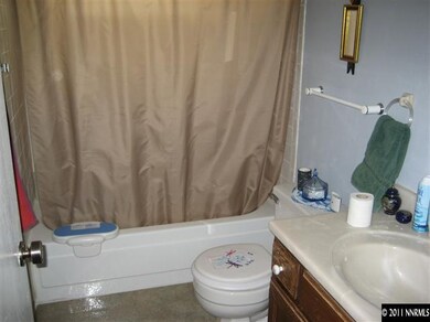 3037 Cloverdale Dr, Sparks, NV 89434 - photo 6